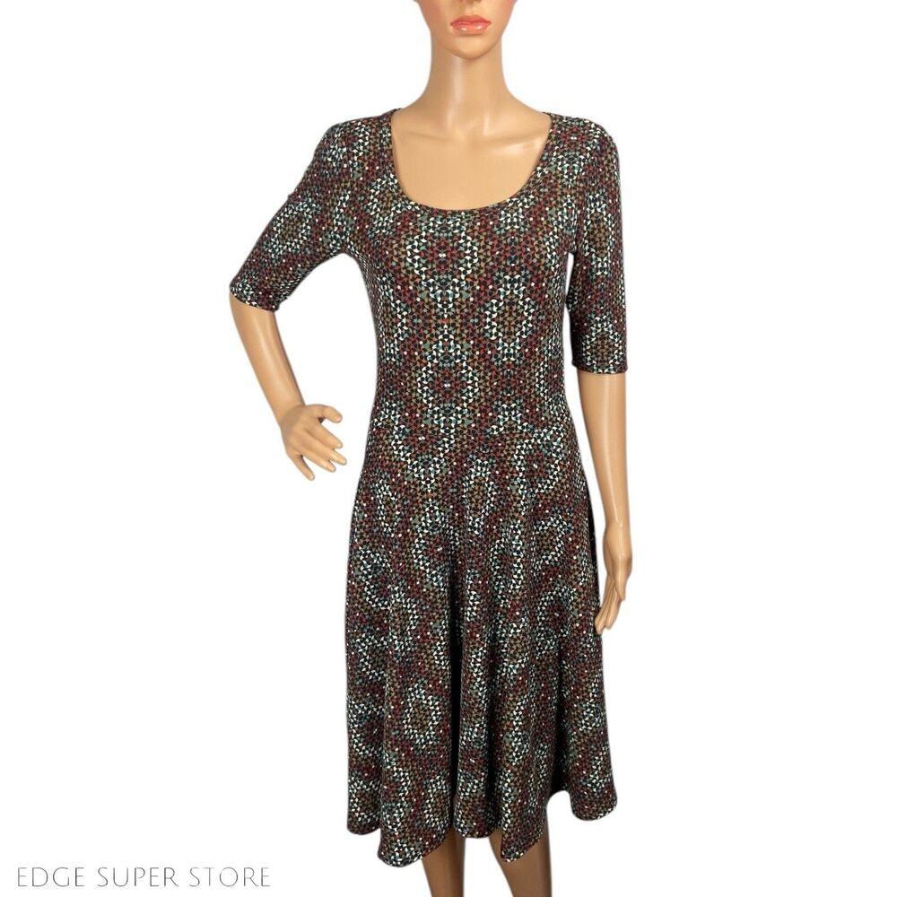 LulaRoe Red Blue Star Print Short Sleeve Fit & Flare Midi Dress Size Medium